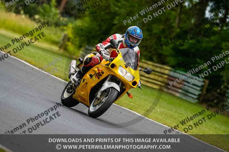 cadwell no limits trackday;cadwell park;cadwell park photographs;cadwell trackday photographs;enduro digital images;event digital images;eventdigitalimages;no limits trackdays;peter wileman photography;racing digital images;trackday digital images;trackday photos